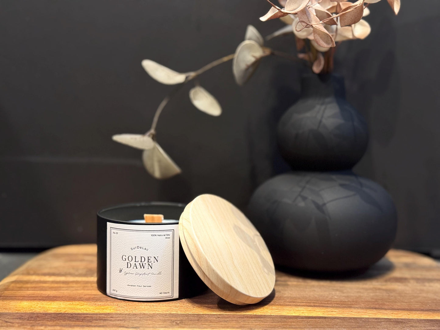 Golden Dawn - Lumânare Artizanală Turnată Manual din Ceară de Soia